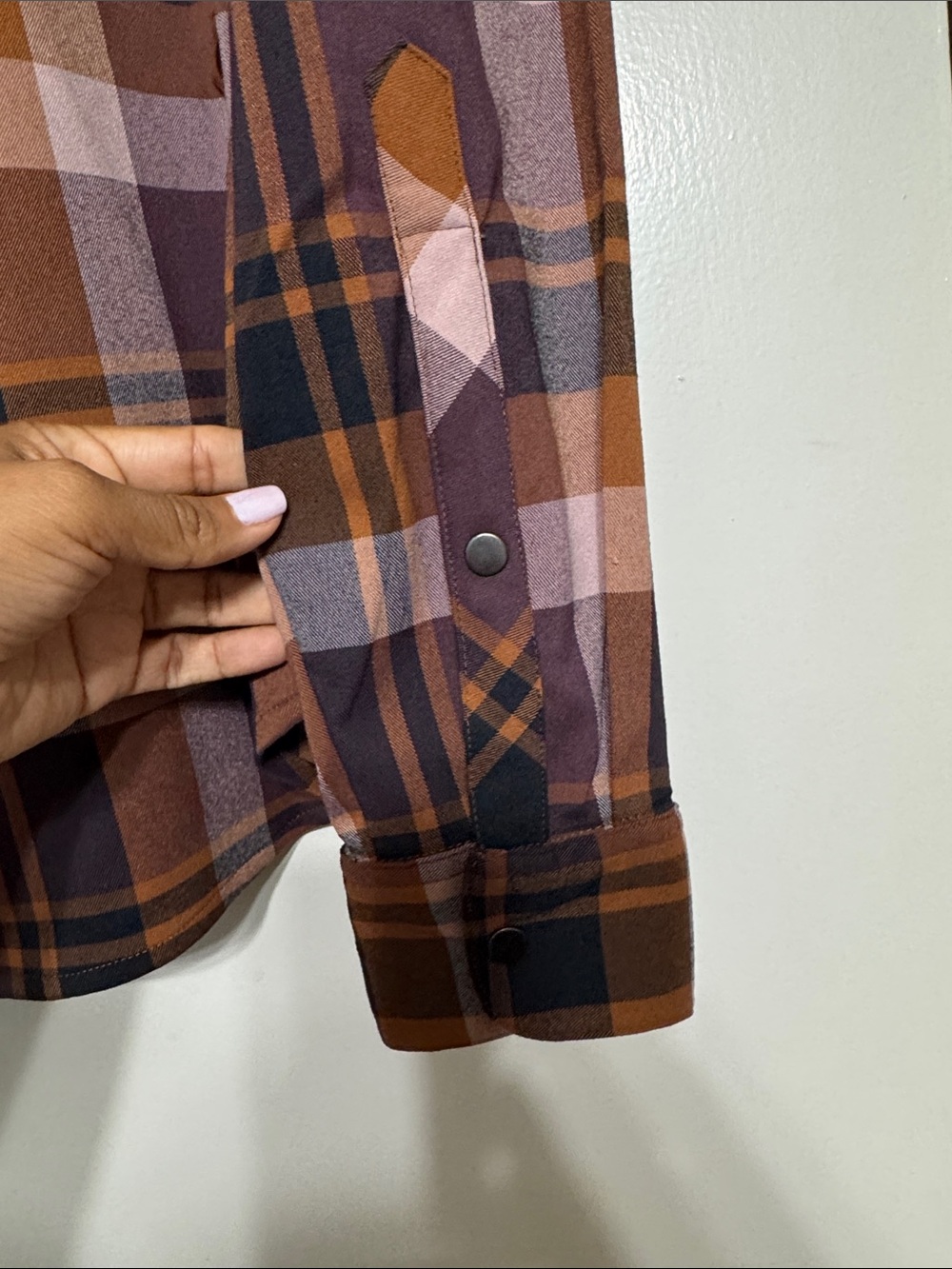 Flowy Women’s Plaid Button-Down Shirt in Brown & Pink - Picture 4 of 5